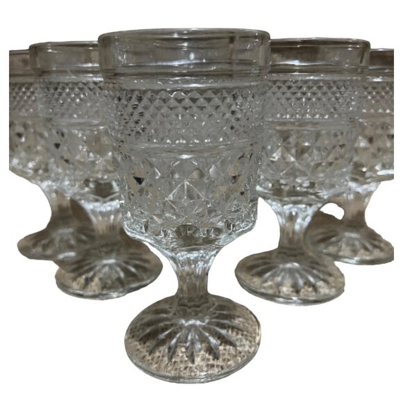 Vintage Set of 6 Crystal Goblet Pedestal Glasses 5.5" Molded Retro Elegant Decor - Picture 2 of 9